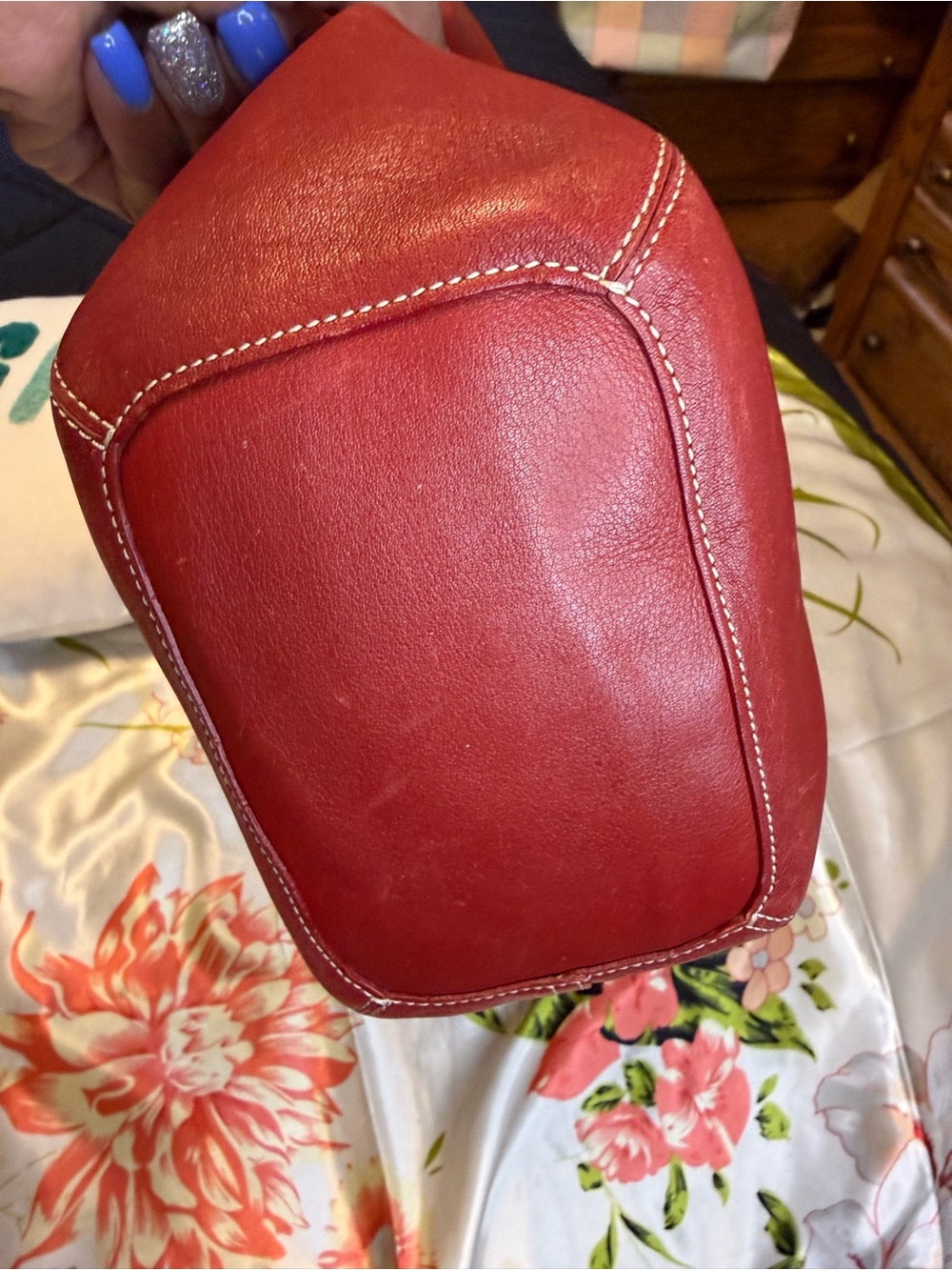 Coach Soho Legacy Red Leather Duffle Shoulder Bag | Vintage Coach - Picture 6 of 14